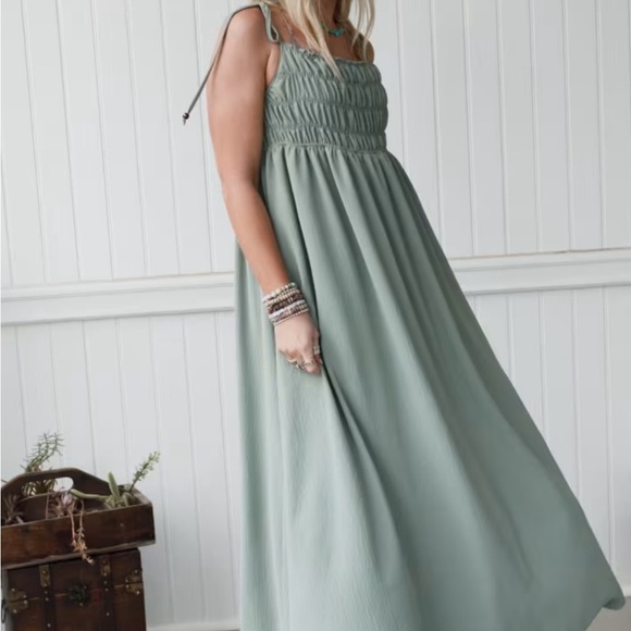 NWT Three Bird Nest Sage Maxi Dress - Picture 2 of 10